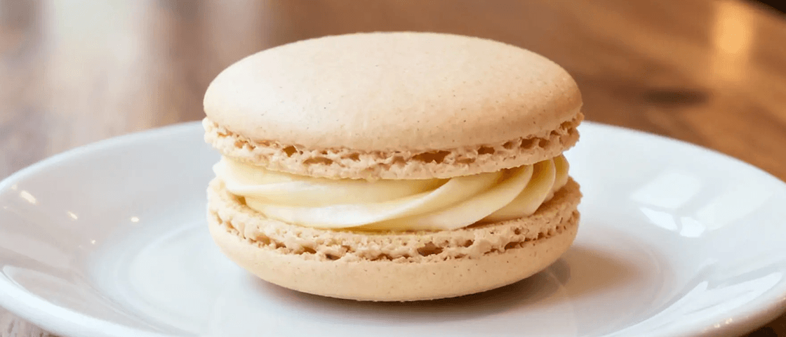 MACARONS & PETITES GOURMANDISES