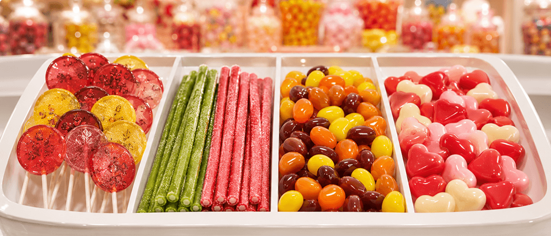Sucettes et bonbons à croquer €/ 100gr